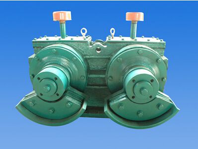 雙軸稀油激振器